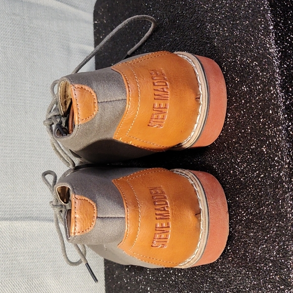 Steve Madden Ankle Boots - Picture 2 of 7